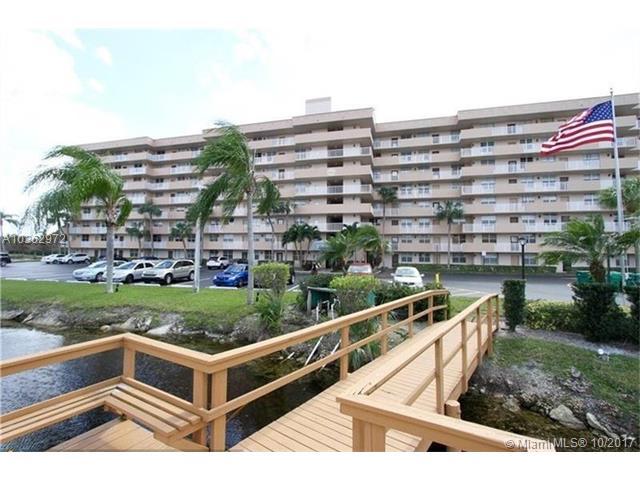 250 Jacaranda Dr - Photo 1