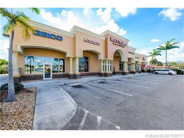 5360 University Dr - Photo 1