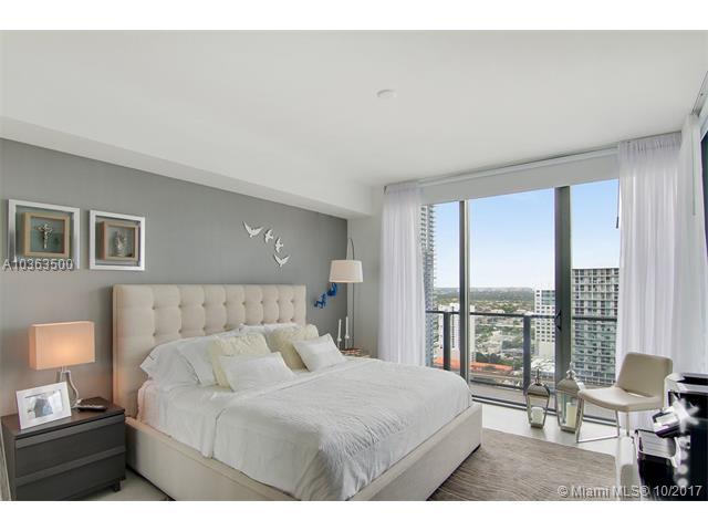 68 6th St - Photo 1