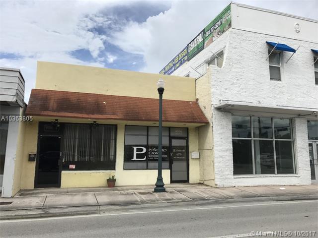 4705 8th St - Photo 1