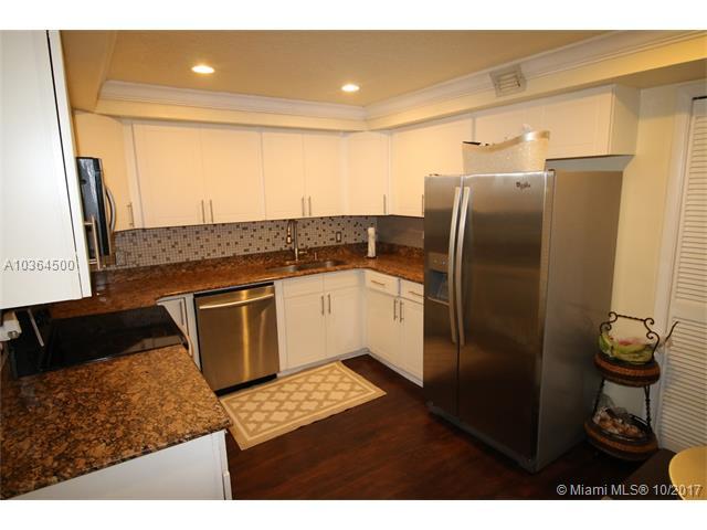 16475 Golf Club Rd - Photo 1