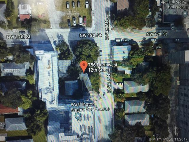 756 12th St - Photo 1