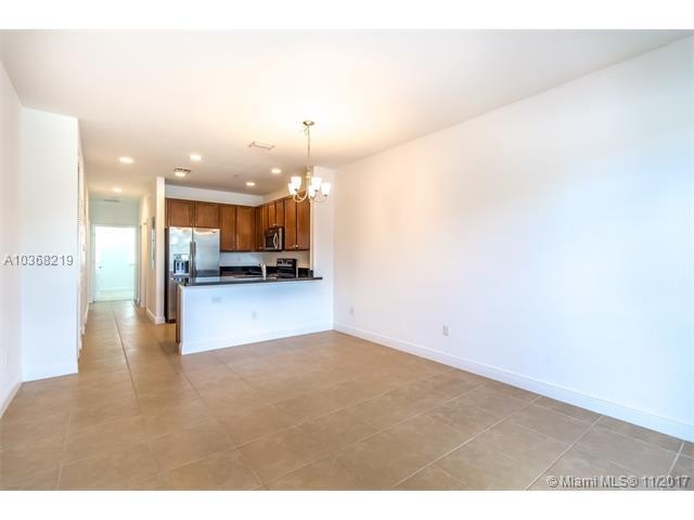 14742 10th St - Photo 1