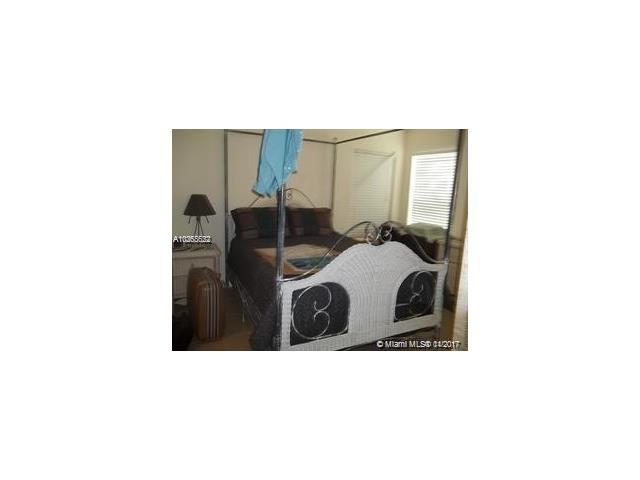 2709 Augusta Dr - Photo 1