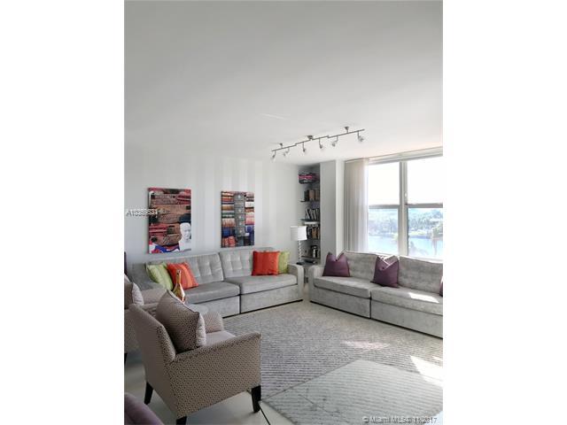 4747 Collins Ave - Photo 1