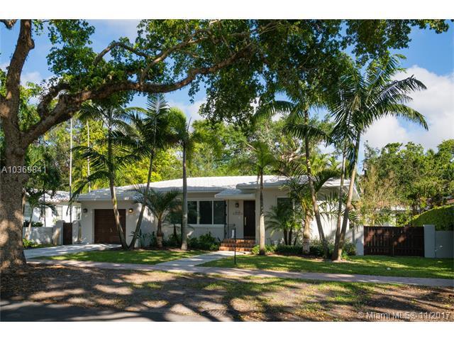709 Santander Ave - Photo 1