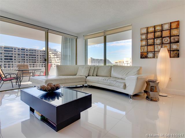 199 Ocean Lane Dr - Photo 1