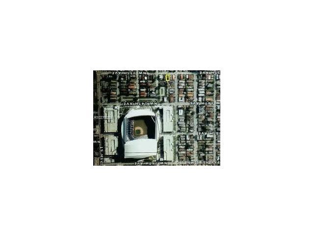 316 13 Ave. - Photo 1