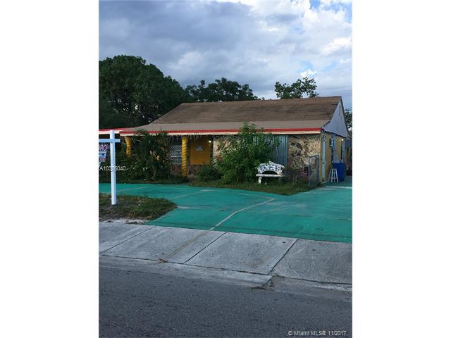 751 8th St - Photo 1