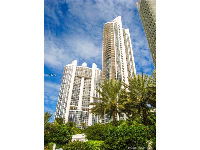 18201 Collins Ave - Photo 1