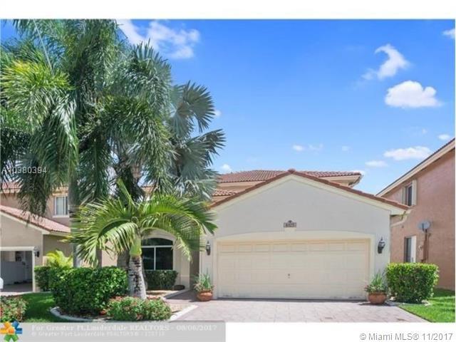 4025 Banyan Trails Dr - Photo 1