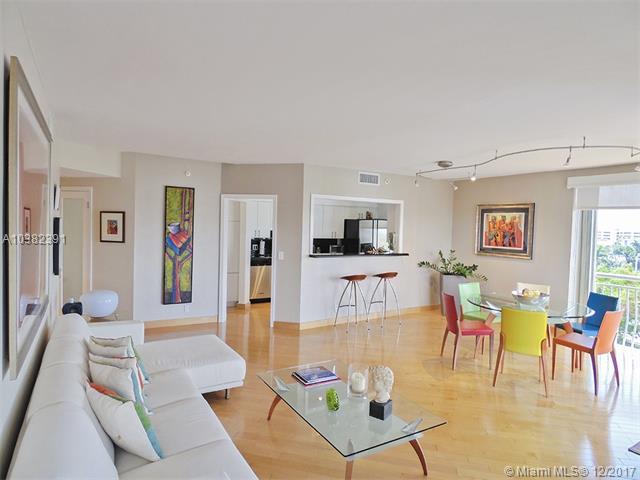 10140 Bay Harbor Dr - Photo 1