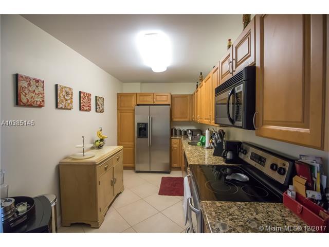 401 69th St - Photo 1