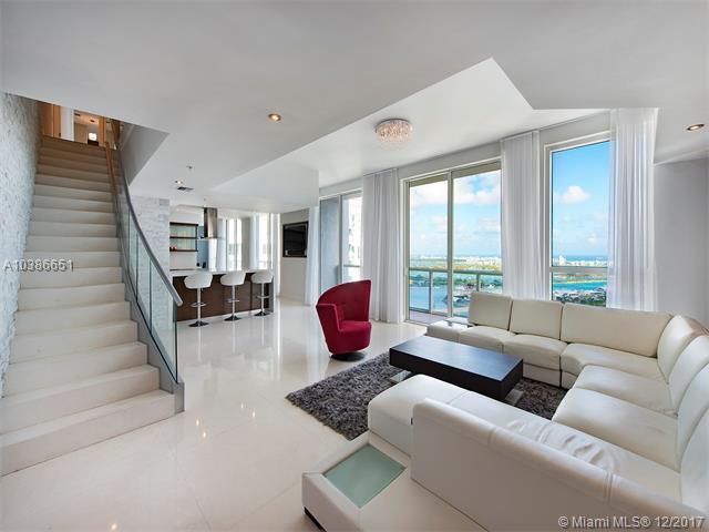 253 2nd St - Photo 1