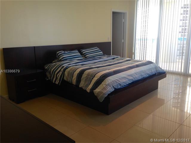 1850 Ocean Dr - Photo 1