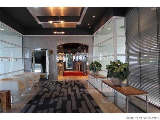 1402 Brickell Bay Dr - Photo 1