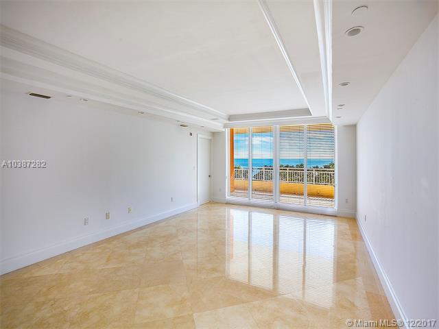 791 Crandon Blvd - Photo 1