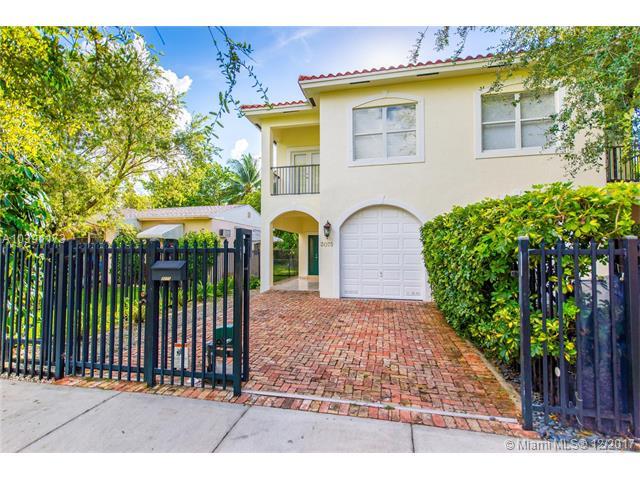 3075 Elizabeth St - Photo 1
