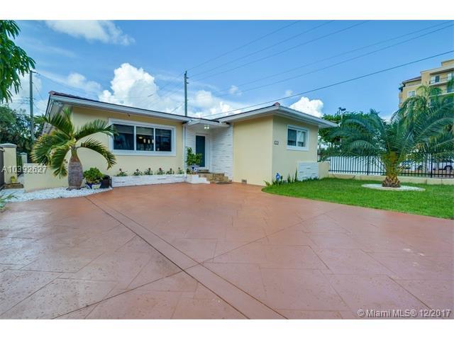 15 Santander Ave - Photo 1