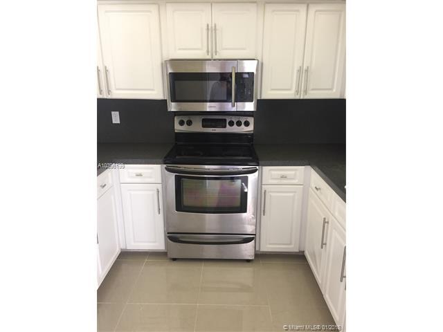 2204 36th St - Photo 1