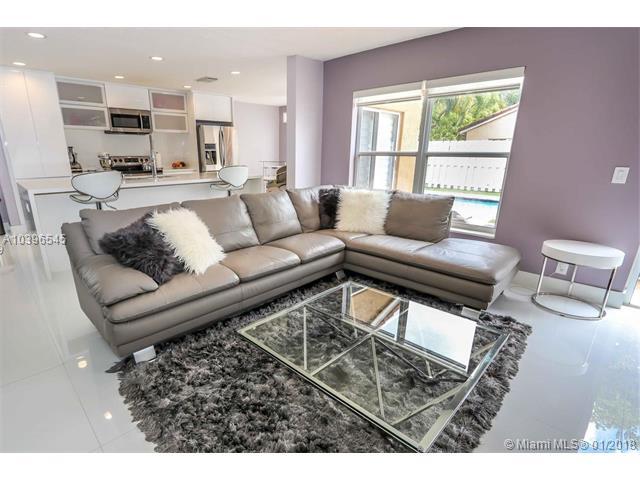 3564 49th Pl - Photo 1