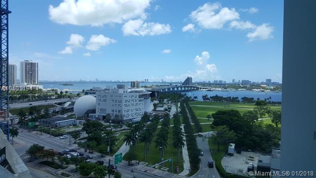 900 Biscayne Blvd - Photo 1
