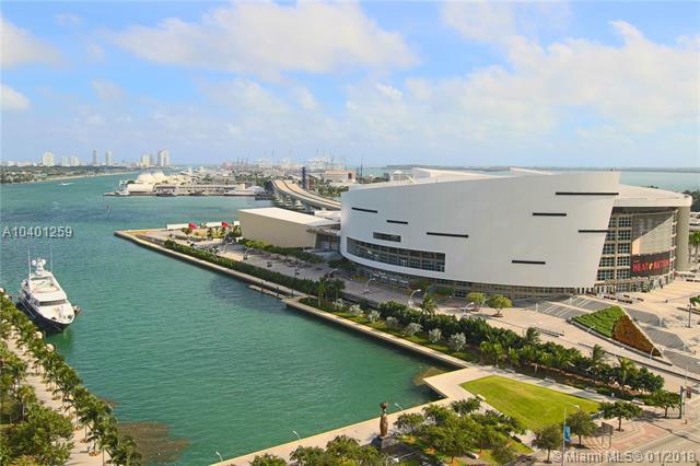 900 Biscayne Blvd - Photo 1