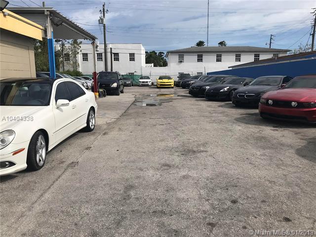 3249 State Road 7 - Photo 1