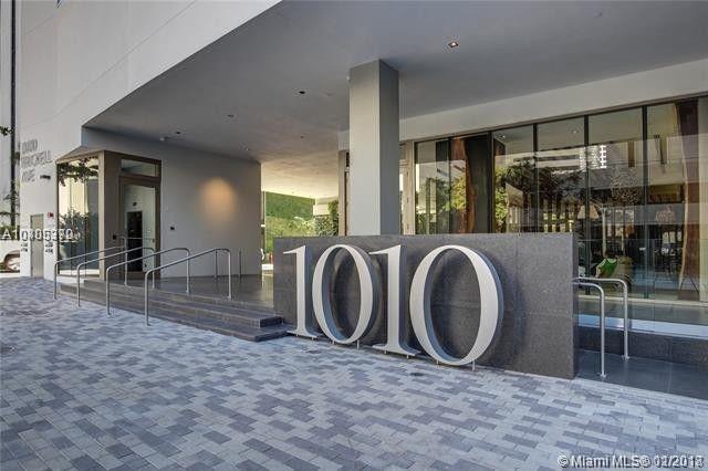 1010 Brickell - Photo 1