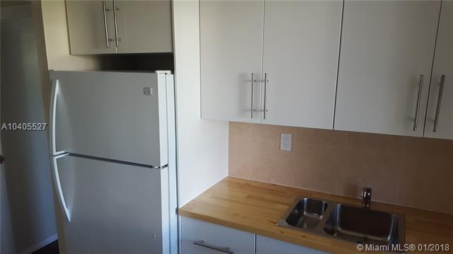 17620 Atlantic Blvd - Photo 1
