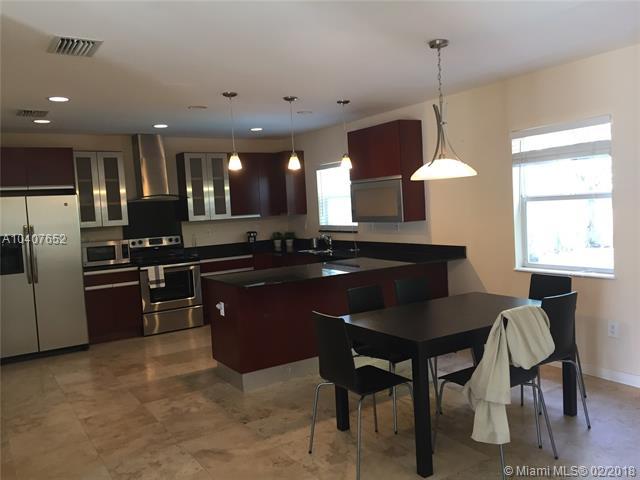 3653 Oak Ave - Photo 1