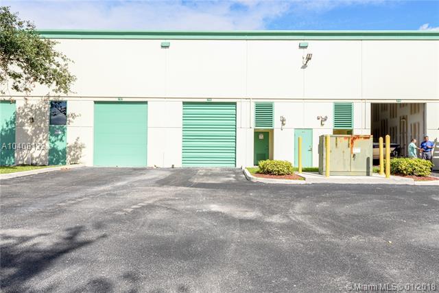 709 Shotgun Rd - Photo 1