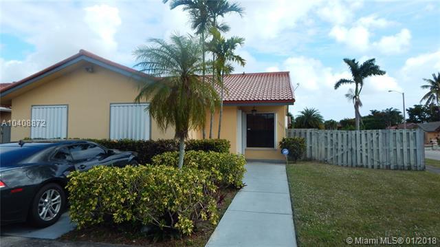 16801 69th Pl - Photo 1