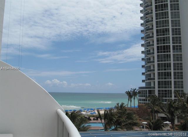 18201 Collins Ave - Photo 1