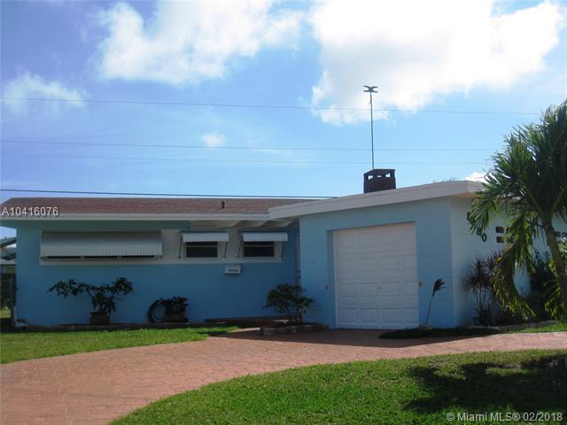 9490 Jamaica Dr - Photo 1