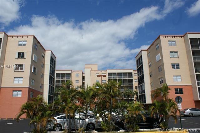 2821 Miami Beach Blvd - Photo 1