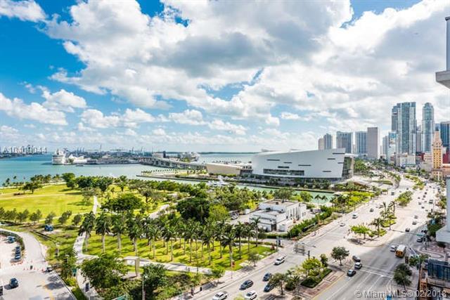 1100 Biscayne Blvd - Photo 1