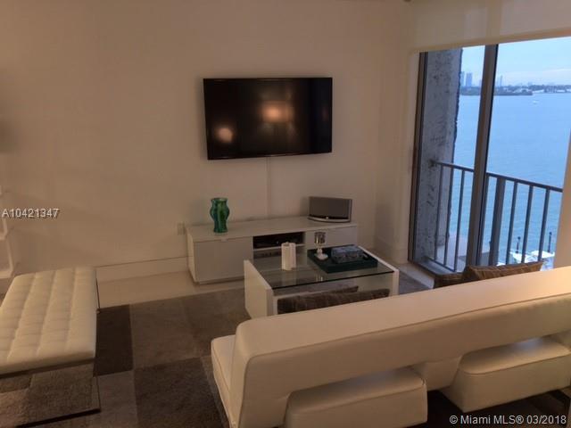 800 West Ave - Photo 1
