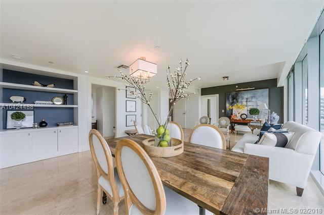 2627 Bayshore - Photo 1