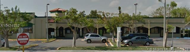 941 Palm Dr - Photo 1