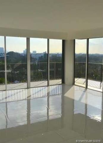 780 69 St - Photo 1