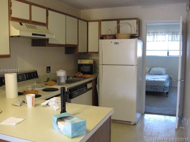 253 Hayden - Photo 1