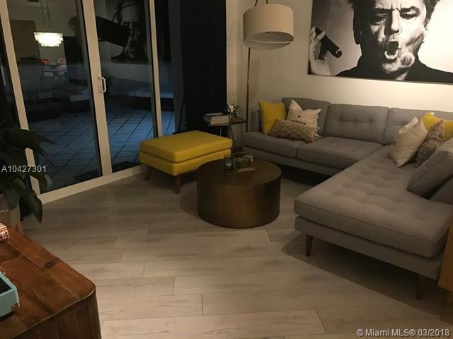 7900 Harbor Island Dr - Photo 1