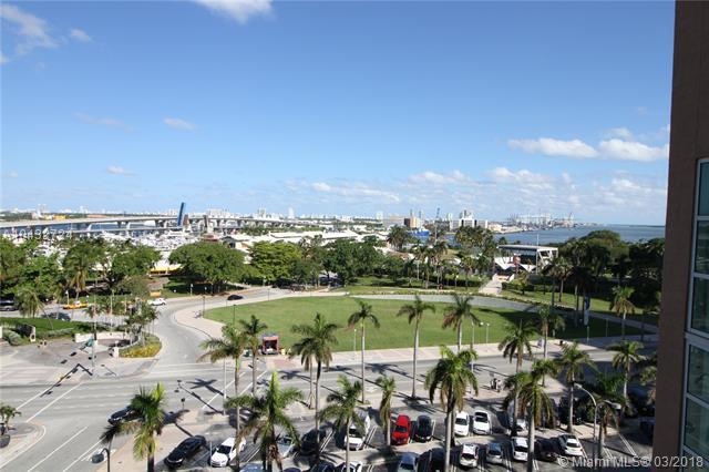 244 Biscayne Blvd - Photo 1