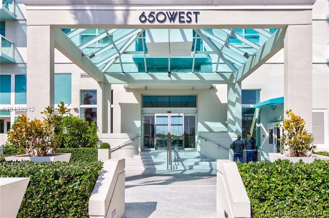 650 West Ave - Photo 1
