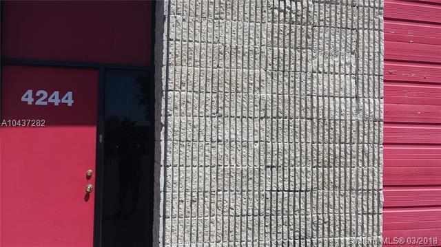 4244 73 AVE - Photo 1
