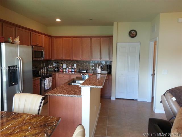 8440 115th Pl - Photo 1