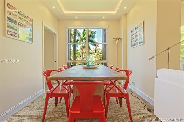 1121 Crandon Blvd - Photo 1