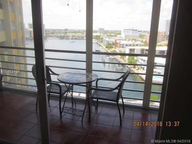 100 Golden Isles Dr - Photo 1
