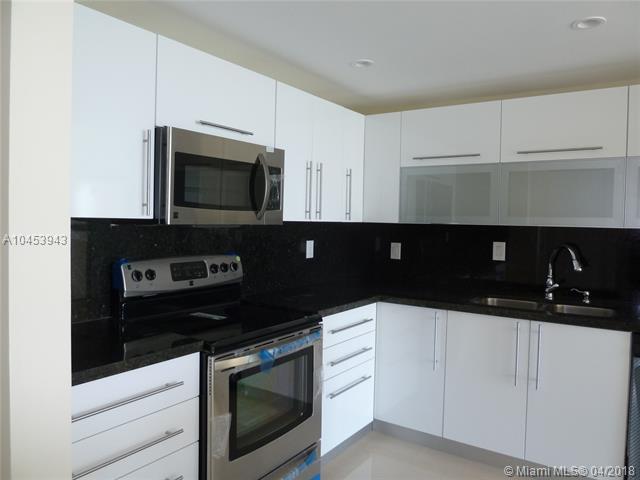 100 Bayview Dr - Photo 1